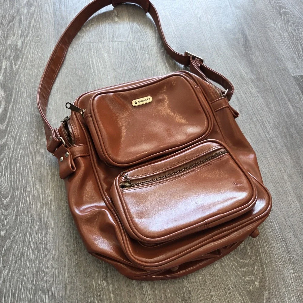 Vintage Restored Samsonite Leather Multi-Pocket Shoulder Travel Bag